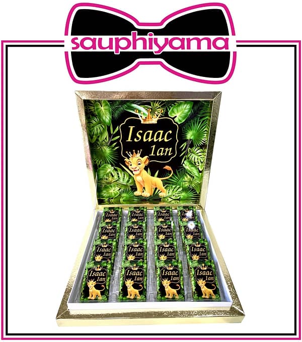 1 Grande boîte de 16 chocolats Roi Lion à personnaliser – Image 2